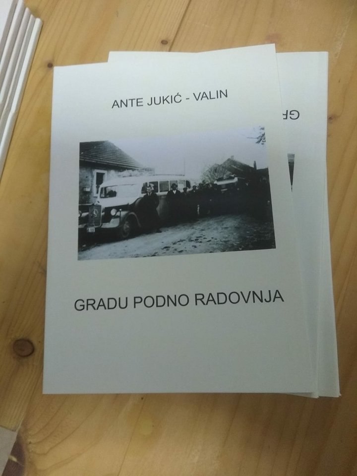 Predstavljena zbirka pjesama „Gradu podno Radovnja“