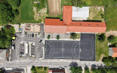 U Rakitnu završen projekt od 50.000 KM: Uređeno igralište Osnovne škole Ante Brune Bušića